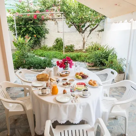 Apart-hotel Stratis