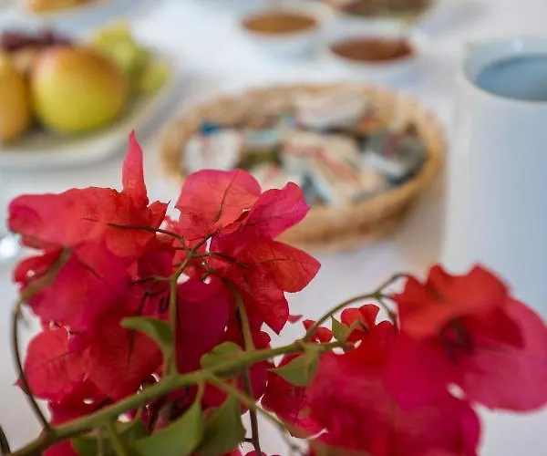 Апарт-отель Stratis 4*